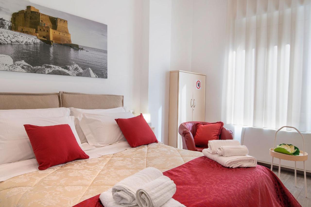 La Preziosa Apartment Наполи Екстериор снимка