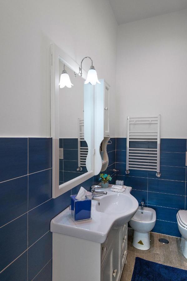 La Preziosa Apartment Наполи Екстериор снимка