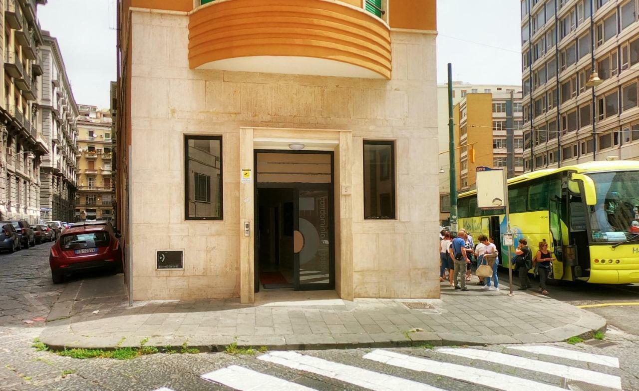 La Preziosa Apartment Наполи Екстериор снимка